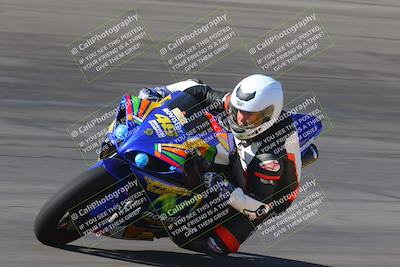 media/Nov-06-2023-Moto Forza (Mon) [[ce023d0744]]/4-Beginner Group/Session 2 (Bowl Tight Speed)/